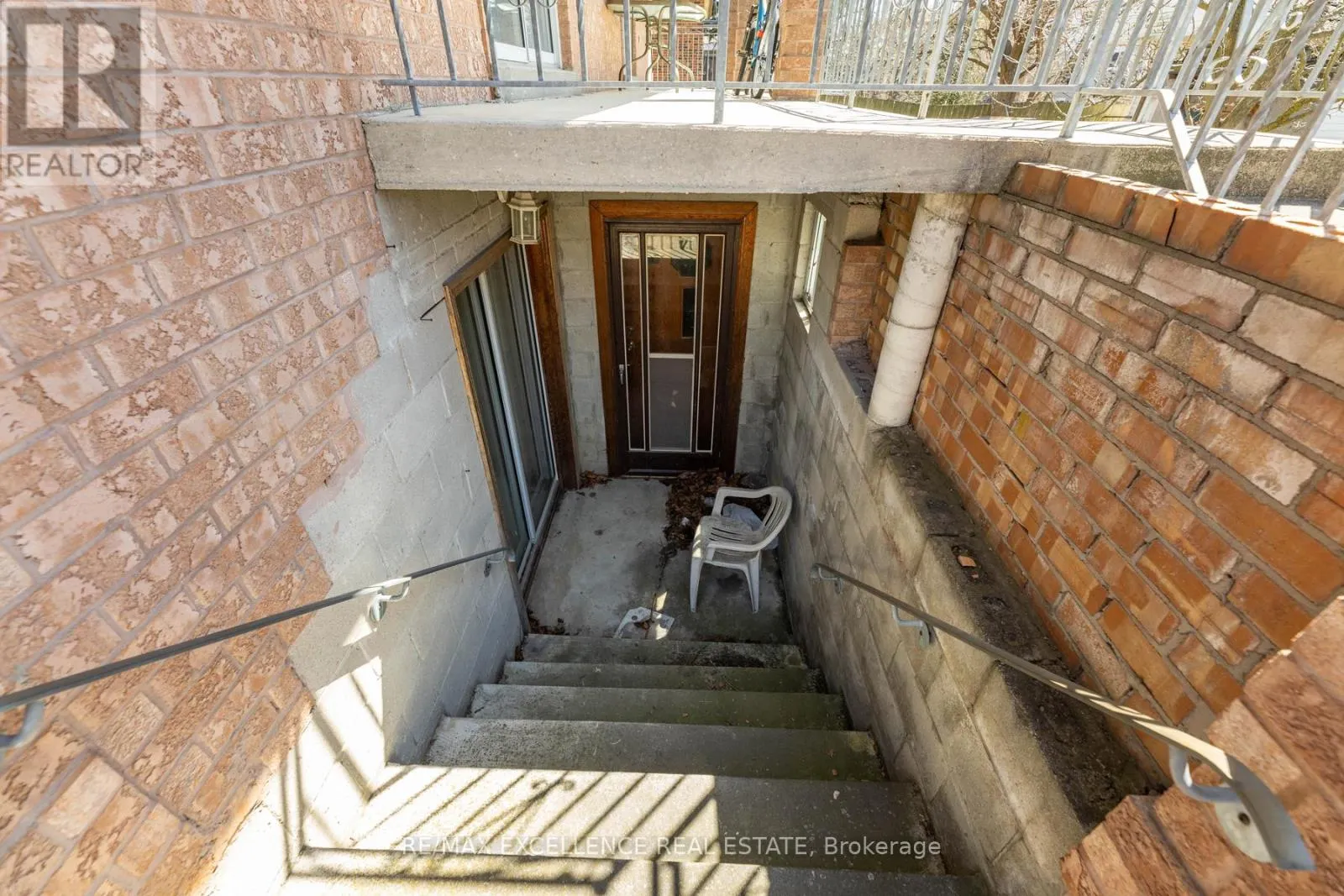 48 TORRANCE ROAD