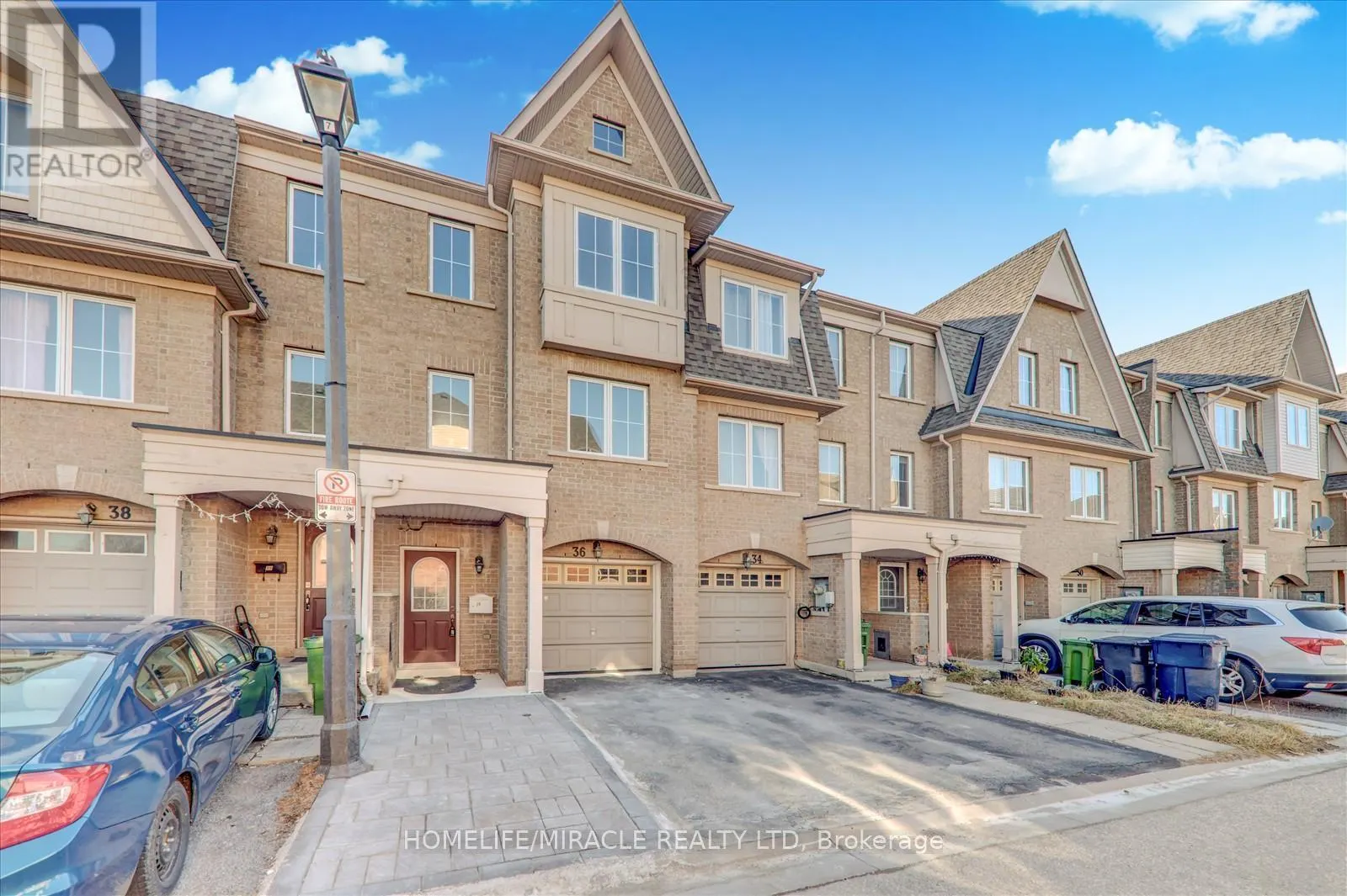 36 JENKINSON WAY