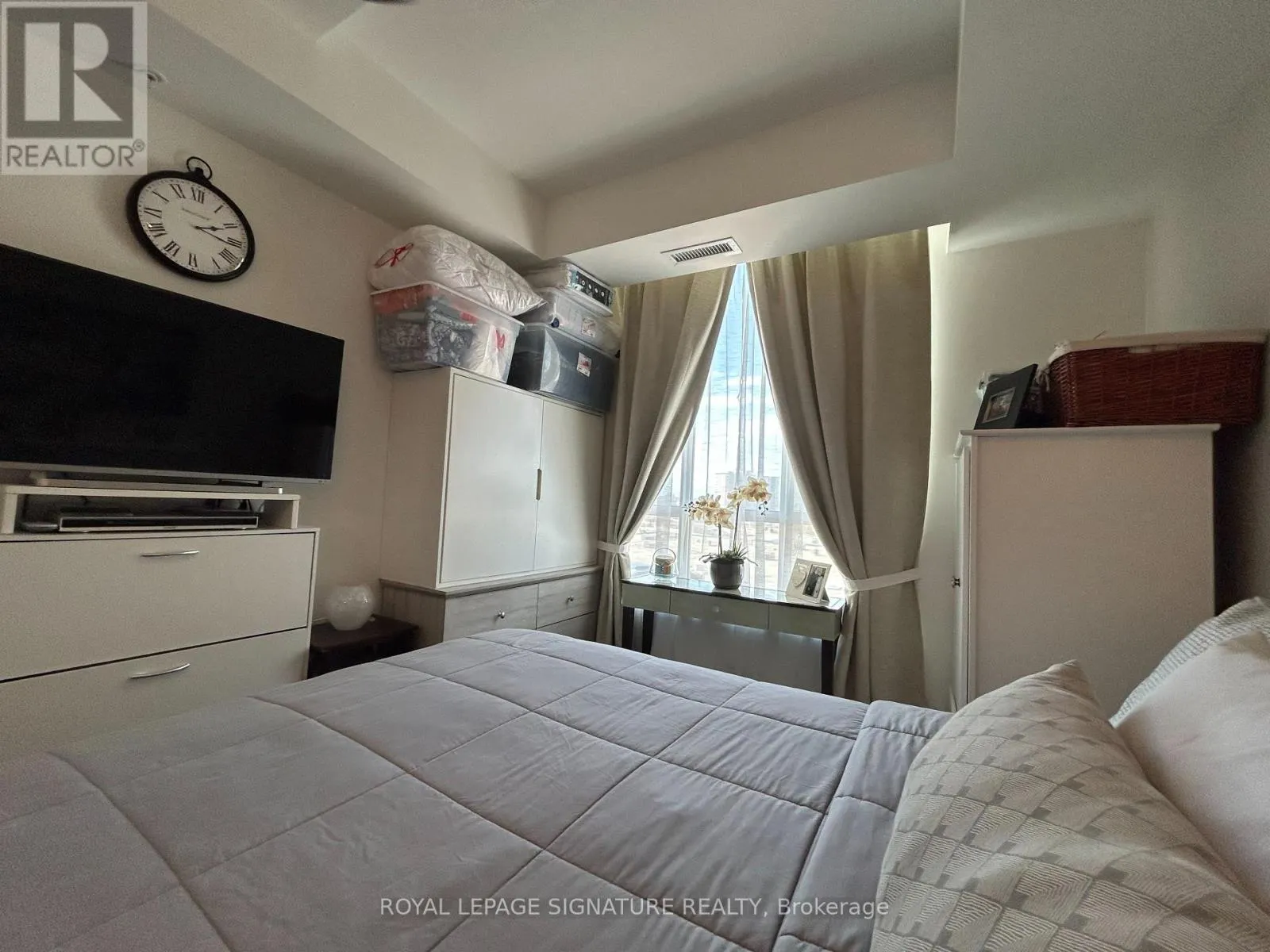 705 - 3655 KINGSTON ROAD