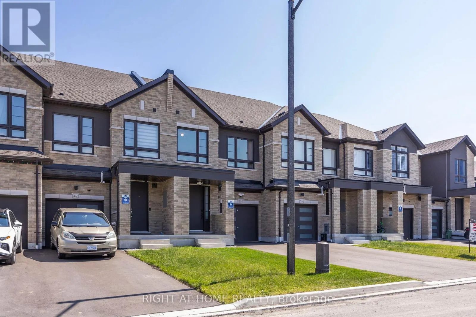 51 PETER HOGG COURT