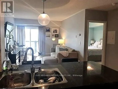 317 - 10 MENDELSSOHN STREET, #317