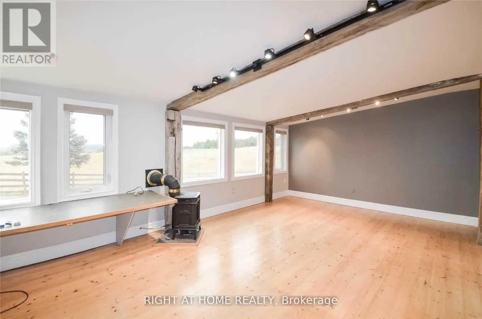 2614 HEAD ROAD