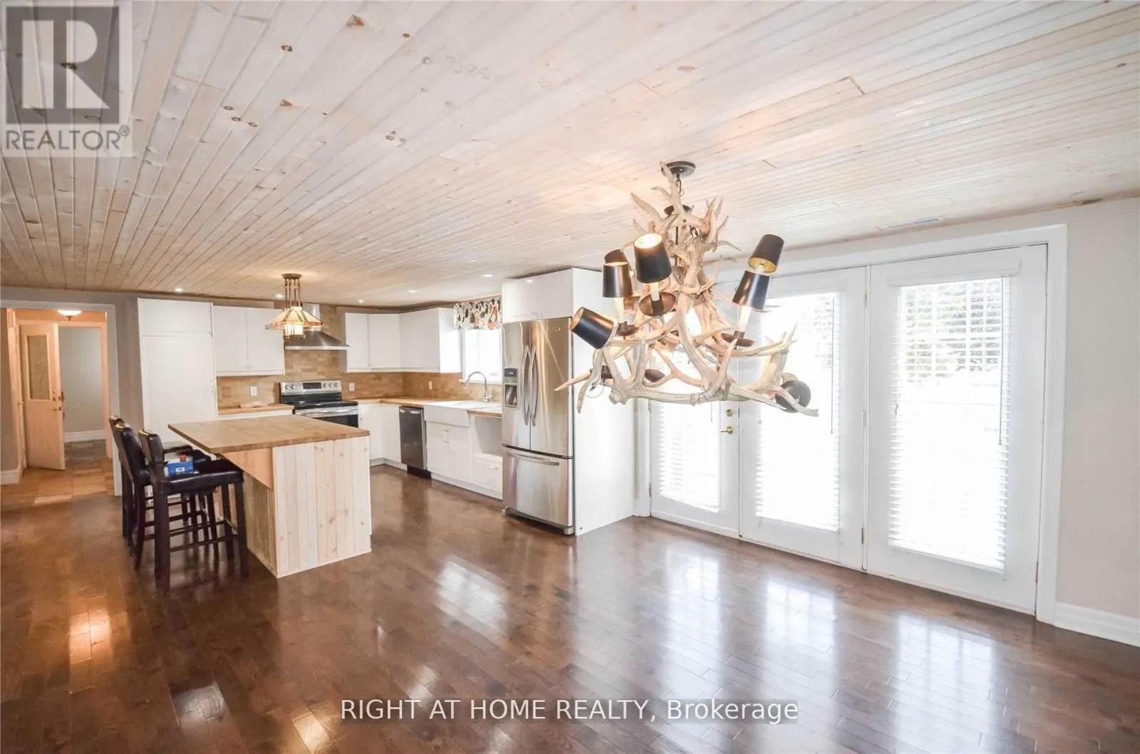 2614 HEAD ROAD