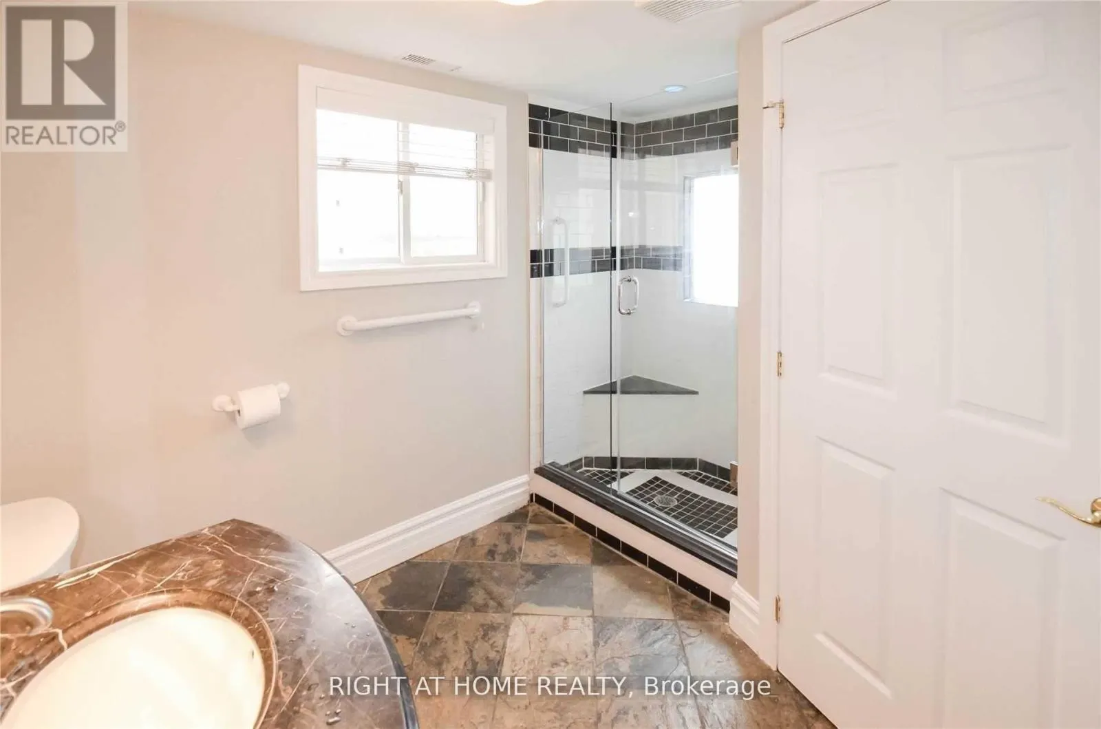 2614 HEAD ROAD