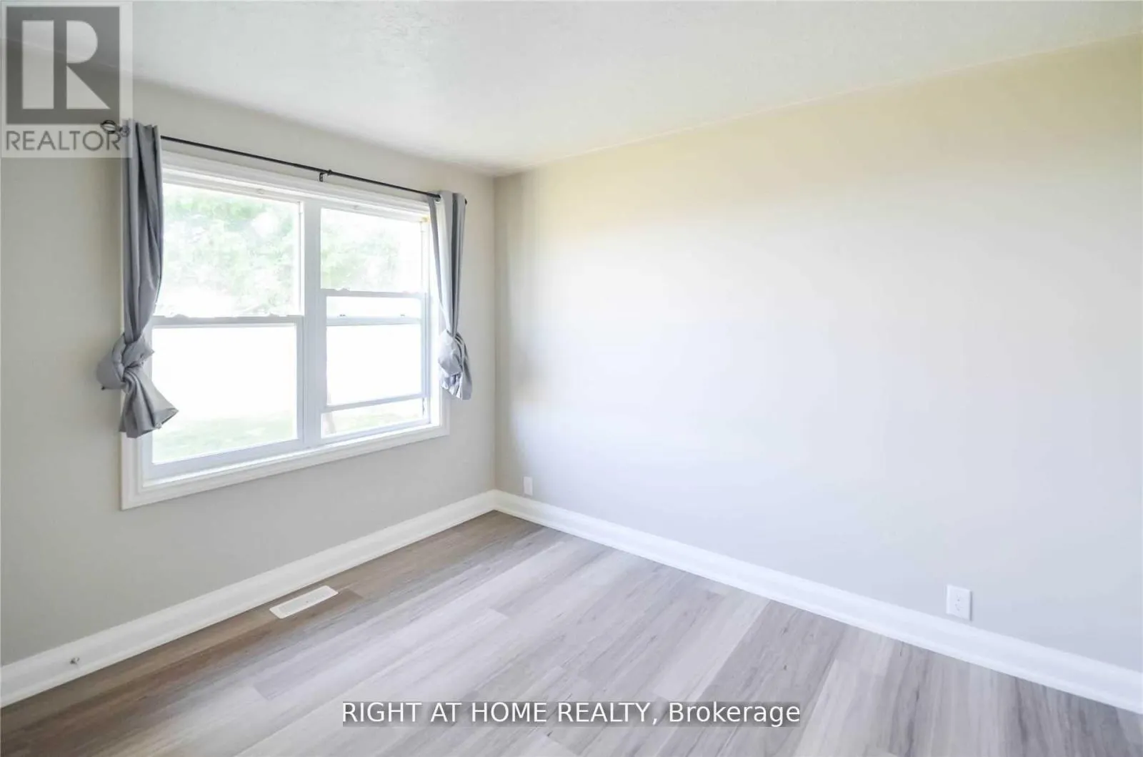 2614 HEAD ROAD