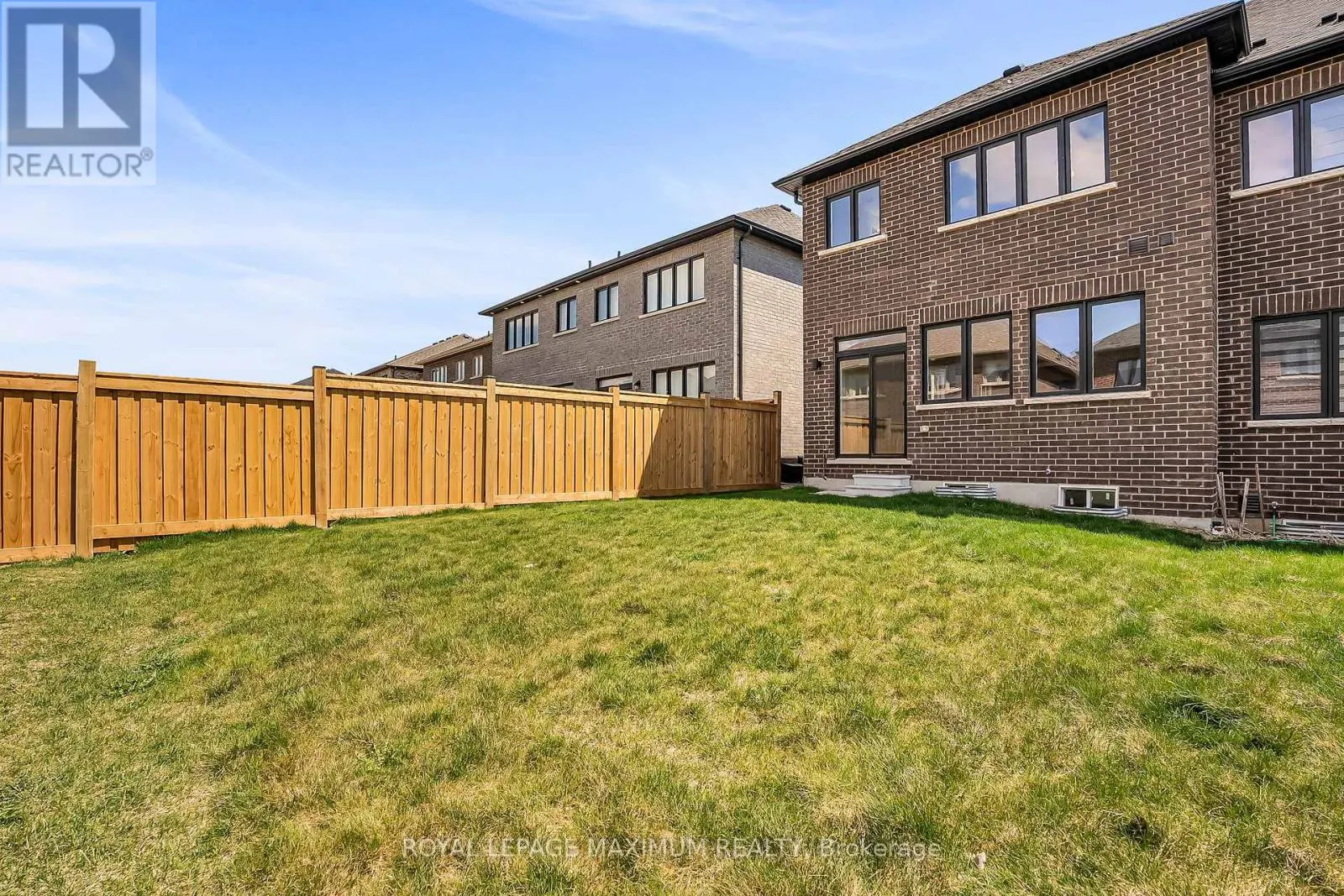 139 CLOSSON DRIVE