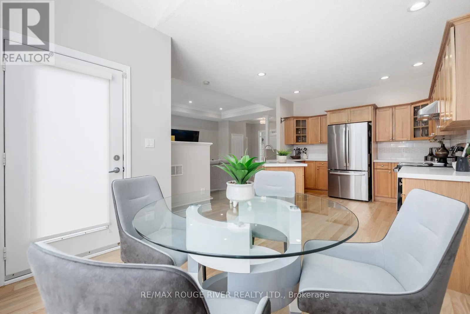 11 MIKELEN DRIVE