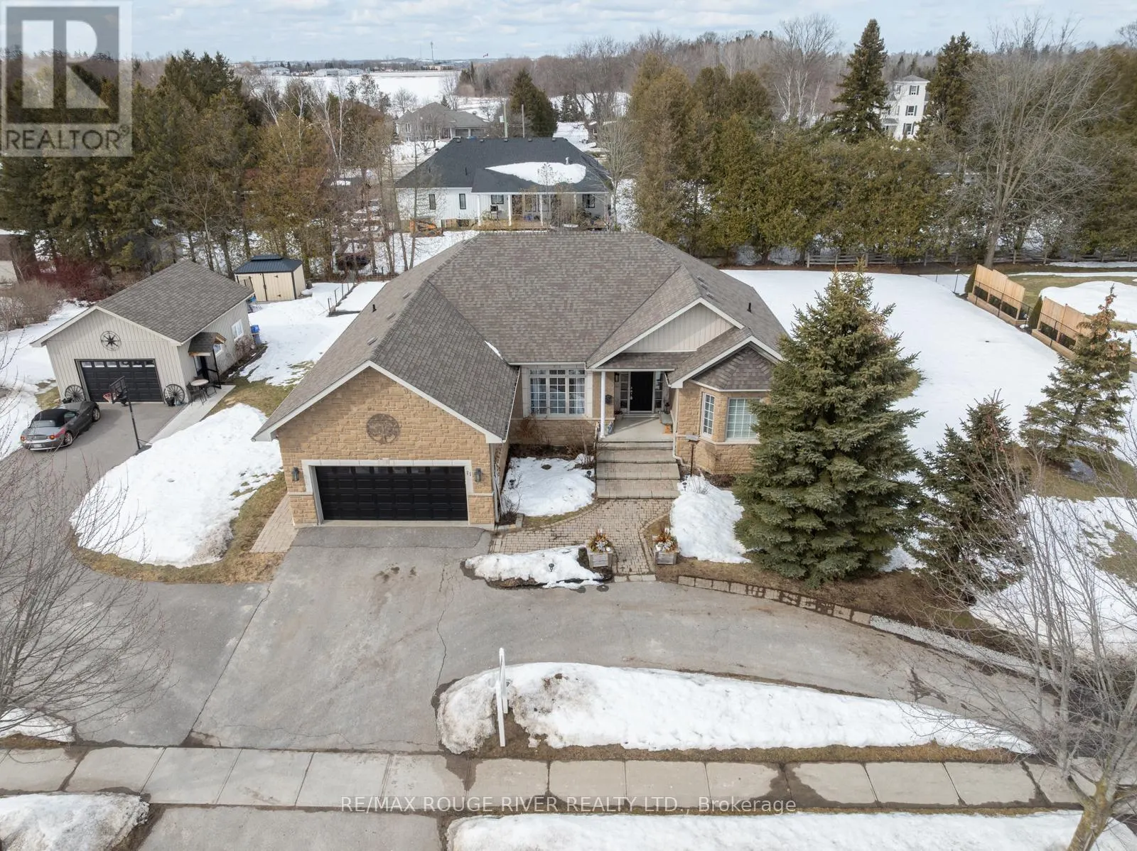 11 MIKELEN DRIVE