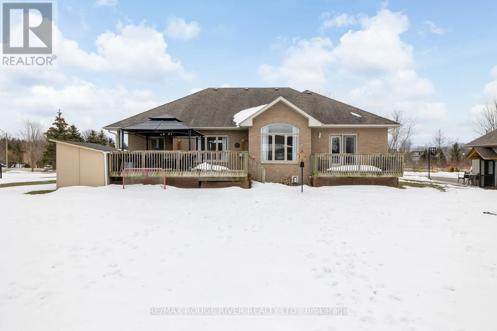 11 MIKELEN DRIVE