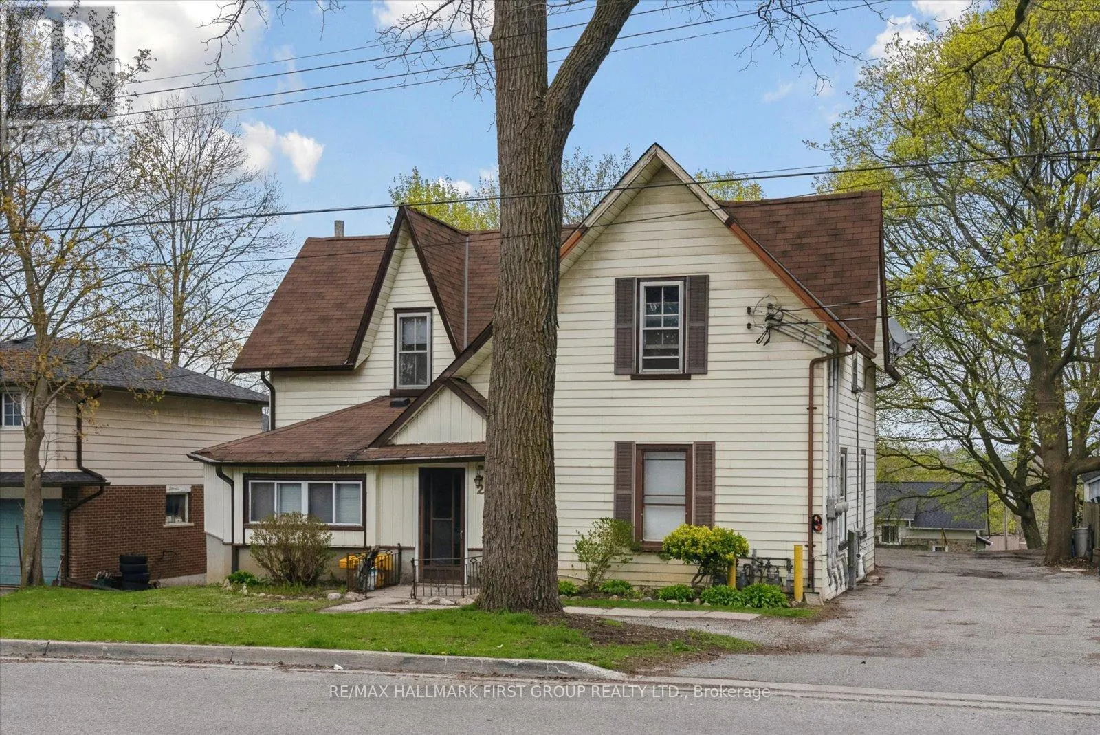 219 COCHRANE STREET