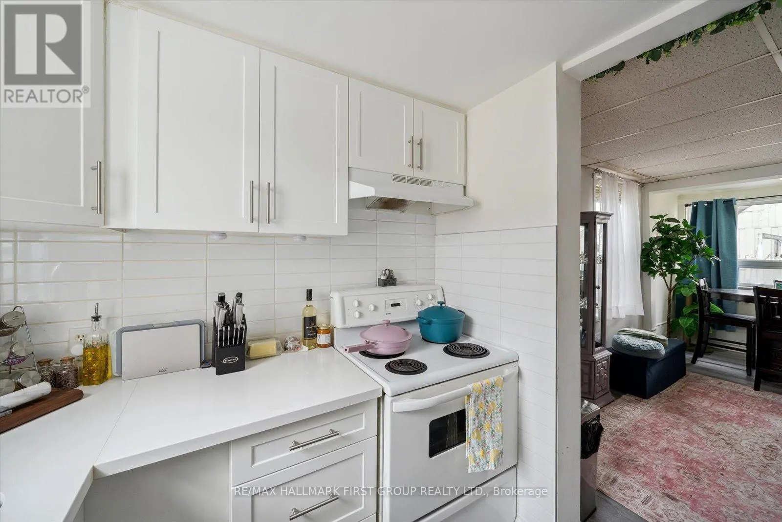 219 COCHRANE STREET