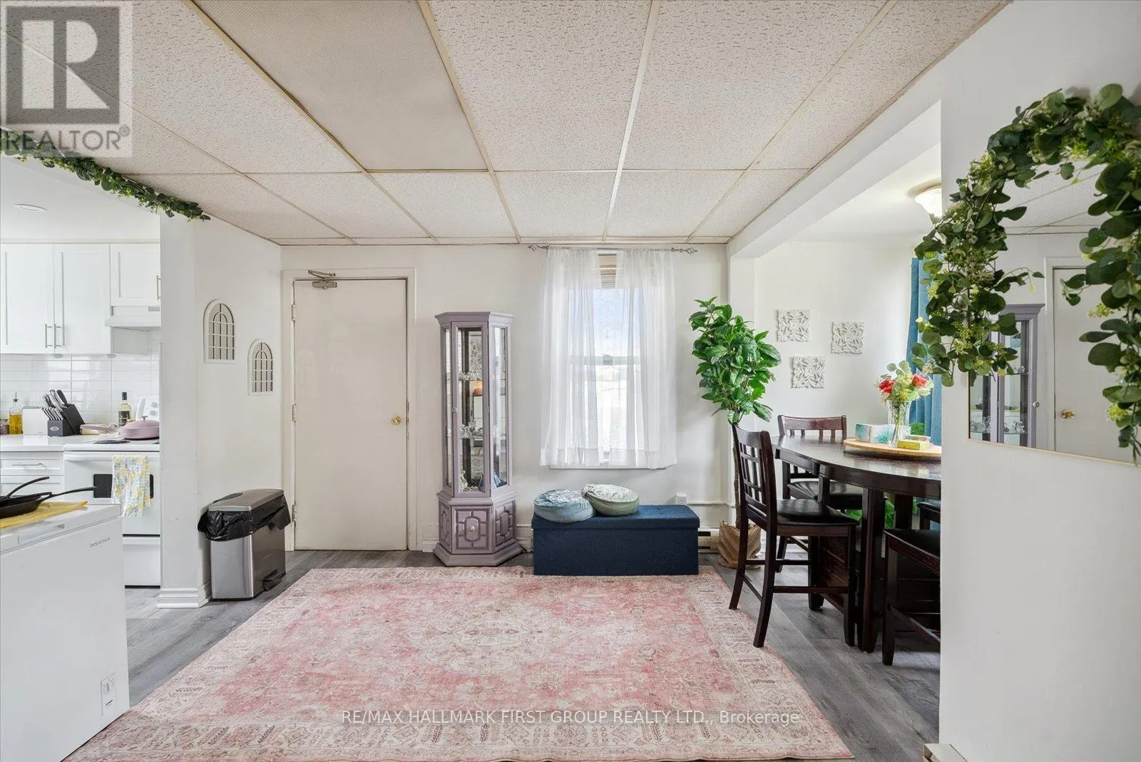 219 COCHRANE STREET