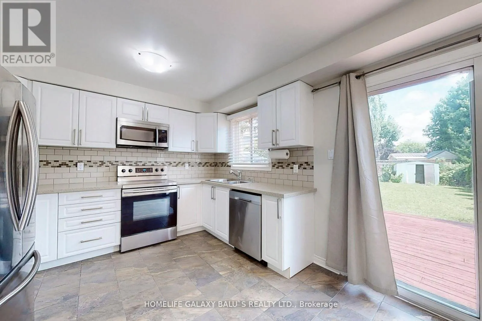 ---MAIN - 2049 BLUE RIDGE CRESCENT