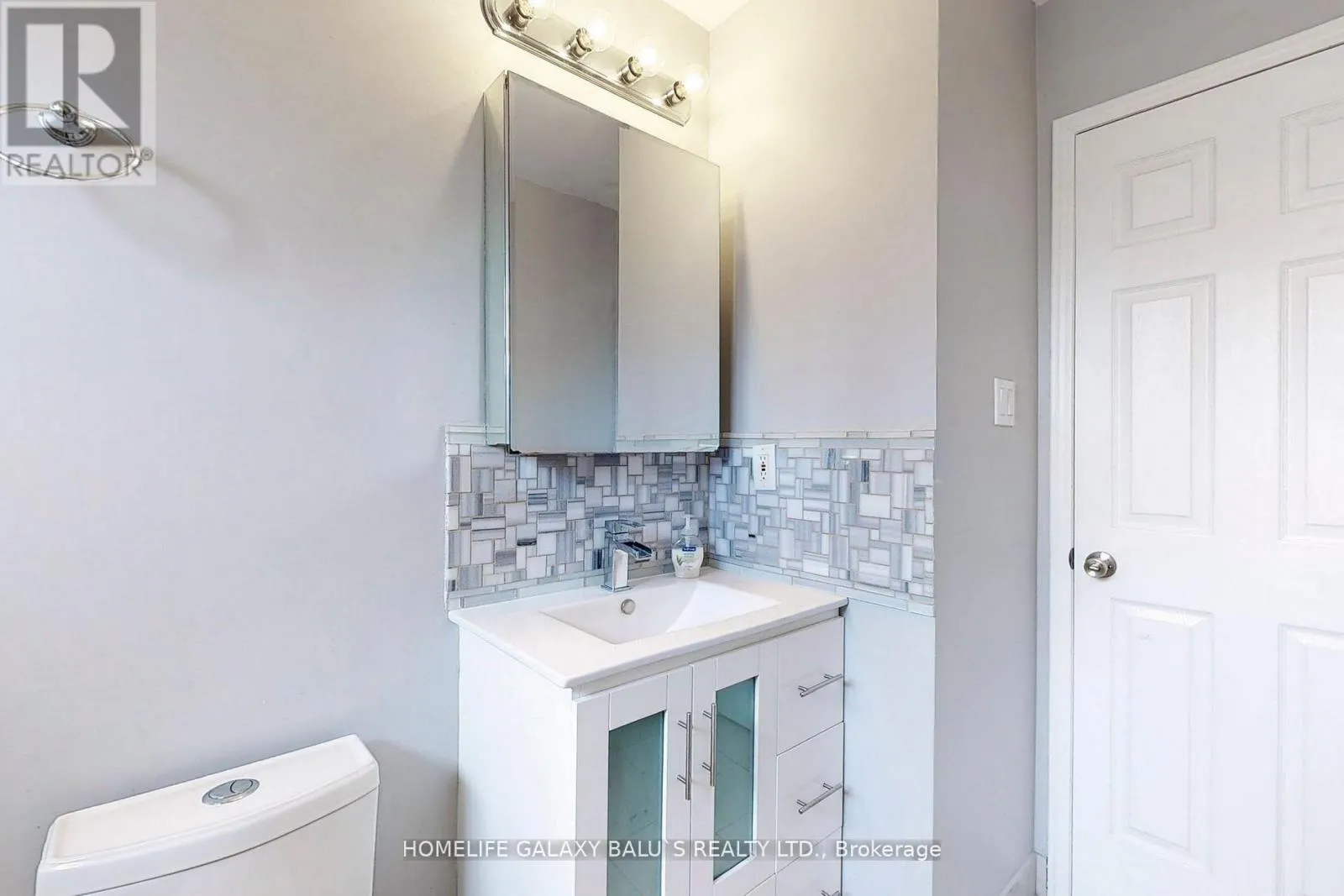 ---MAIN - 2049 BLUE RIDGE CRESCENT