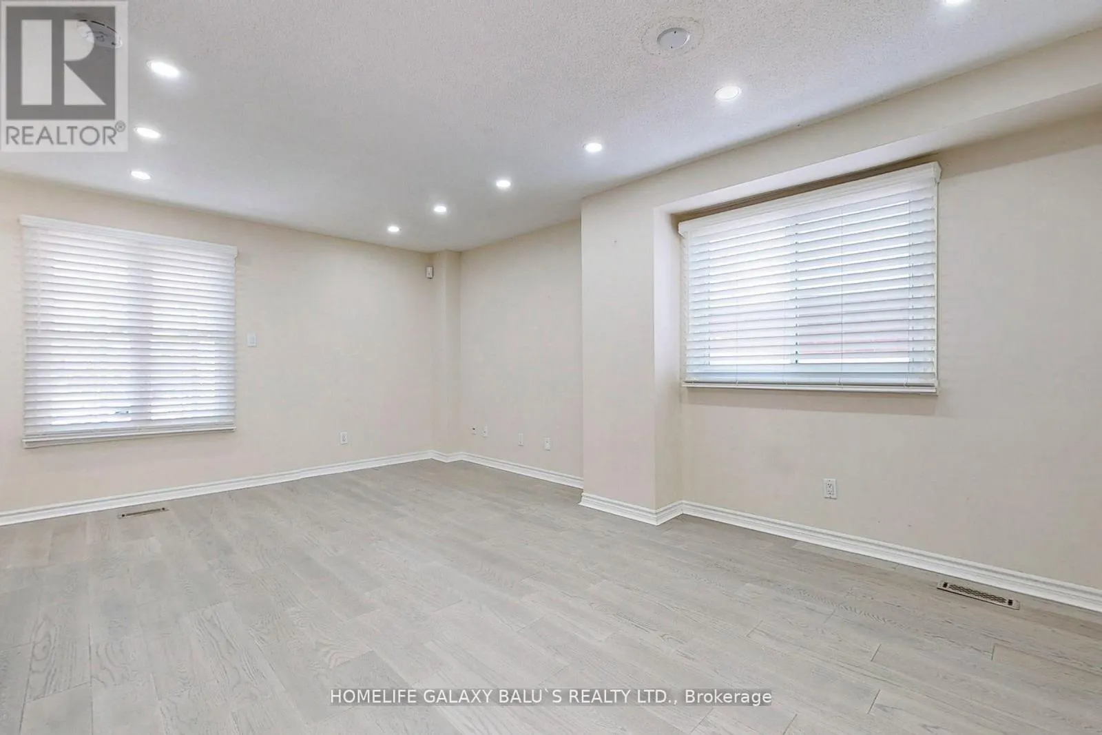 ---MAIN - 2049 BLUE RIDGE CRESCENT