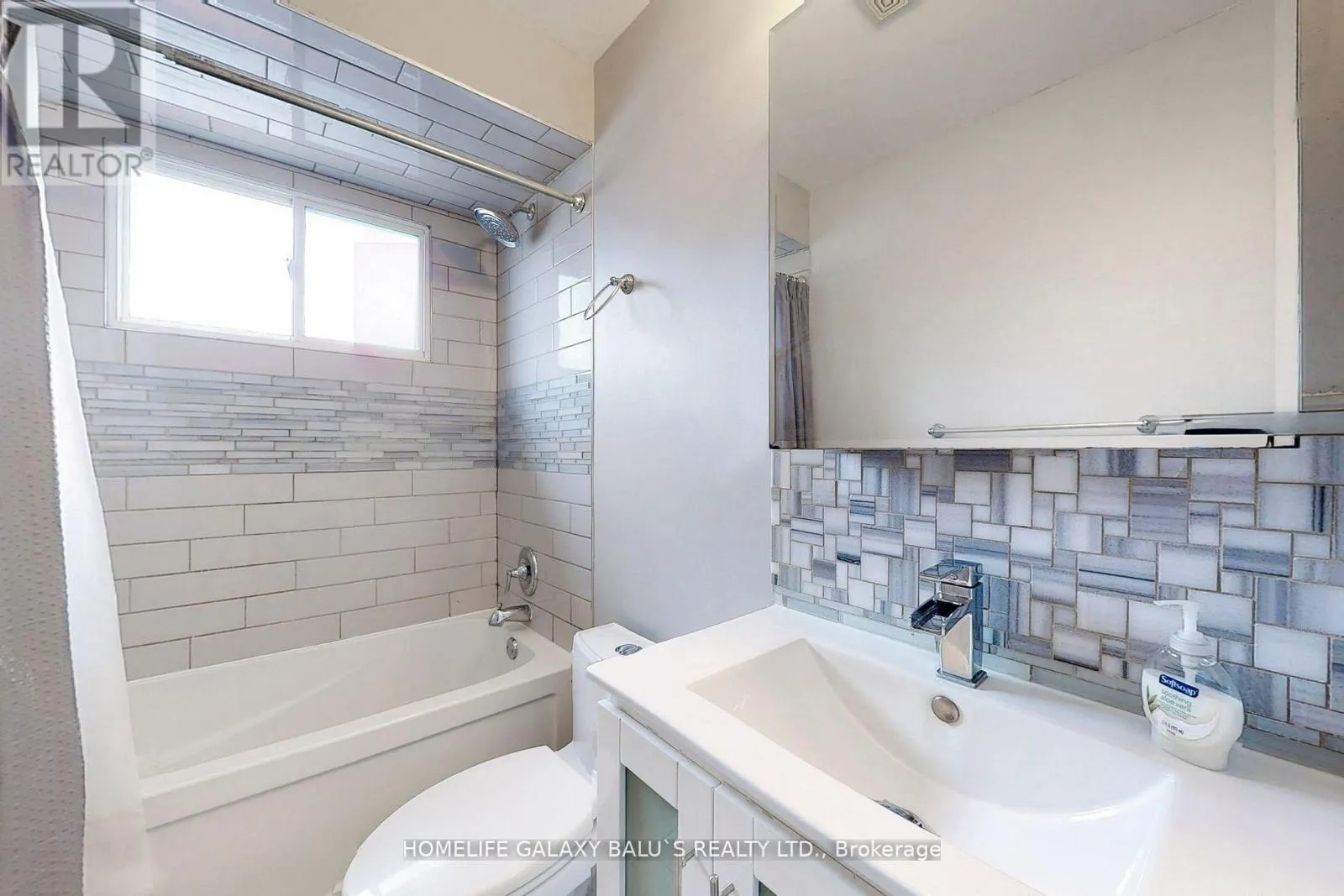 ---MAIN - 2049 BLUE RIDGE CRESCENT