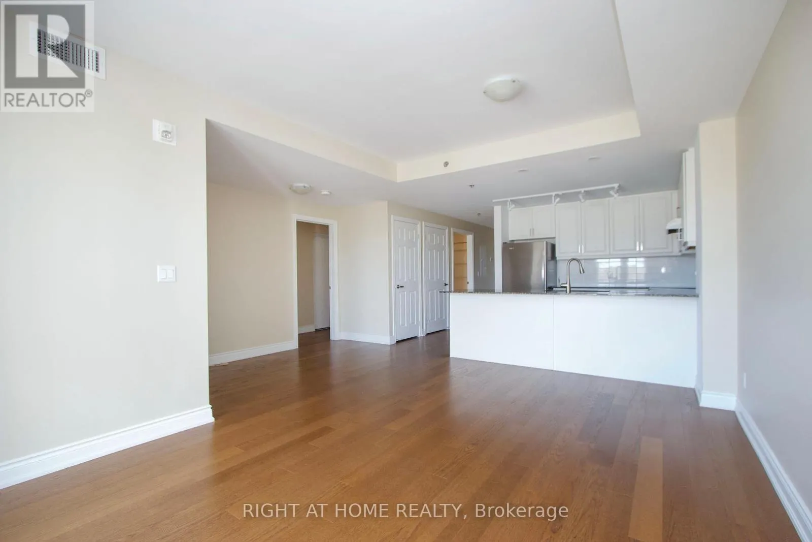 405 - 21 BROOKHOUSE DRIVE, #405