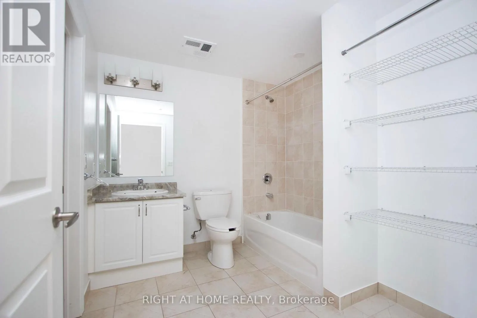 405 - 21 BROOKHOUSE DRIVE, #405