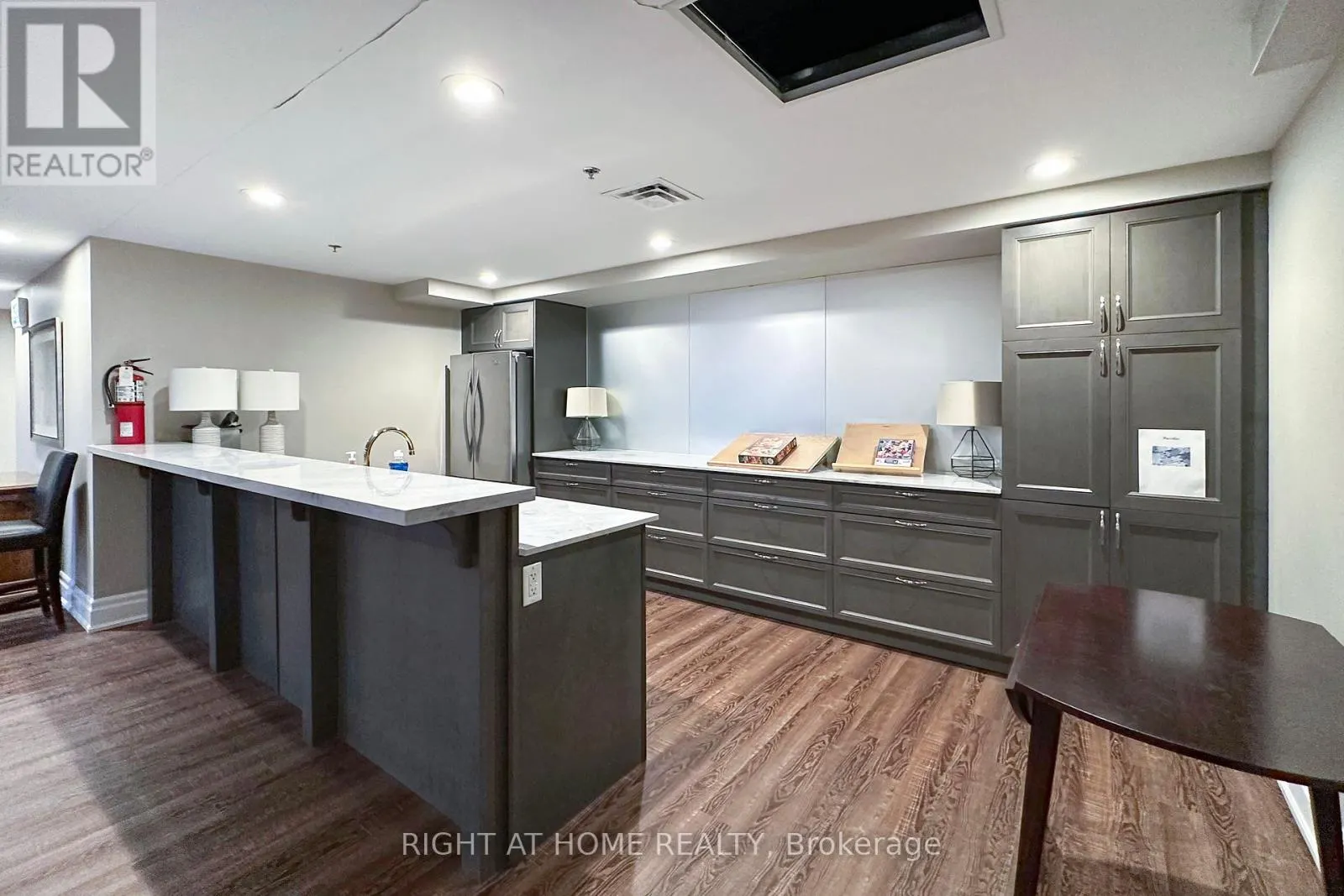 405 - 21 BROOKHOUSE DRIVE, #405