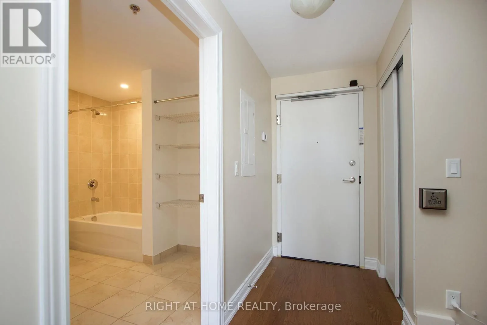 405 - 21 BROOKHOUSE DRIVE, #405