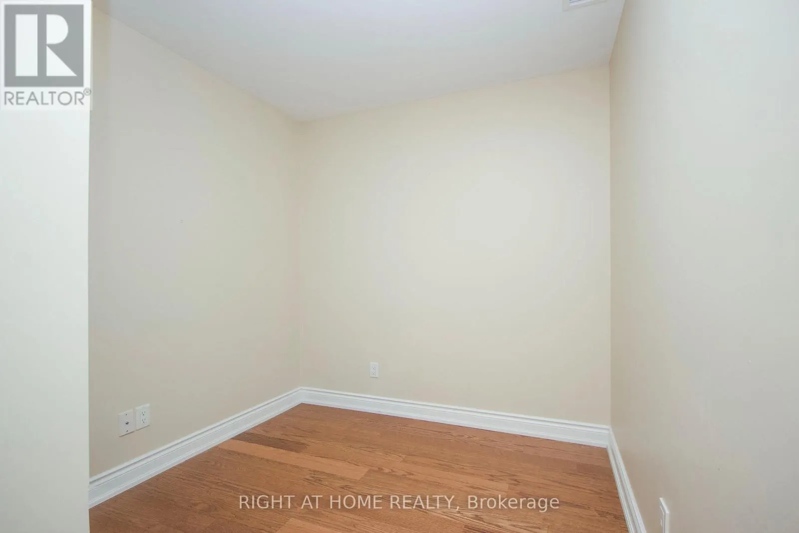 405 - 21 BROOKHOUSE DRIVE, #405