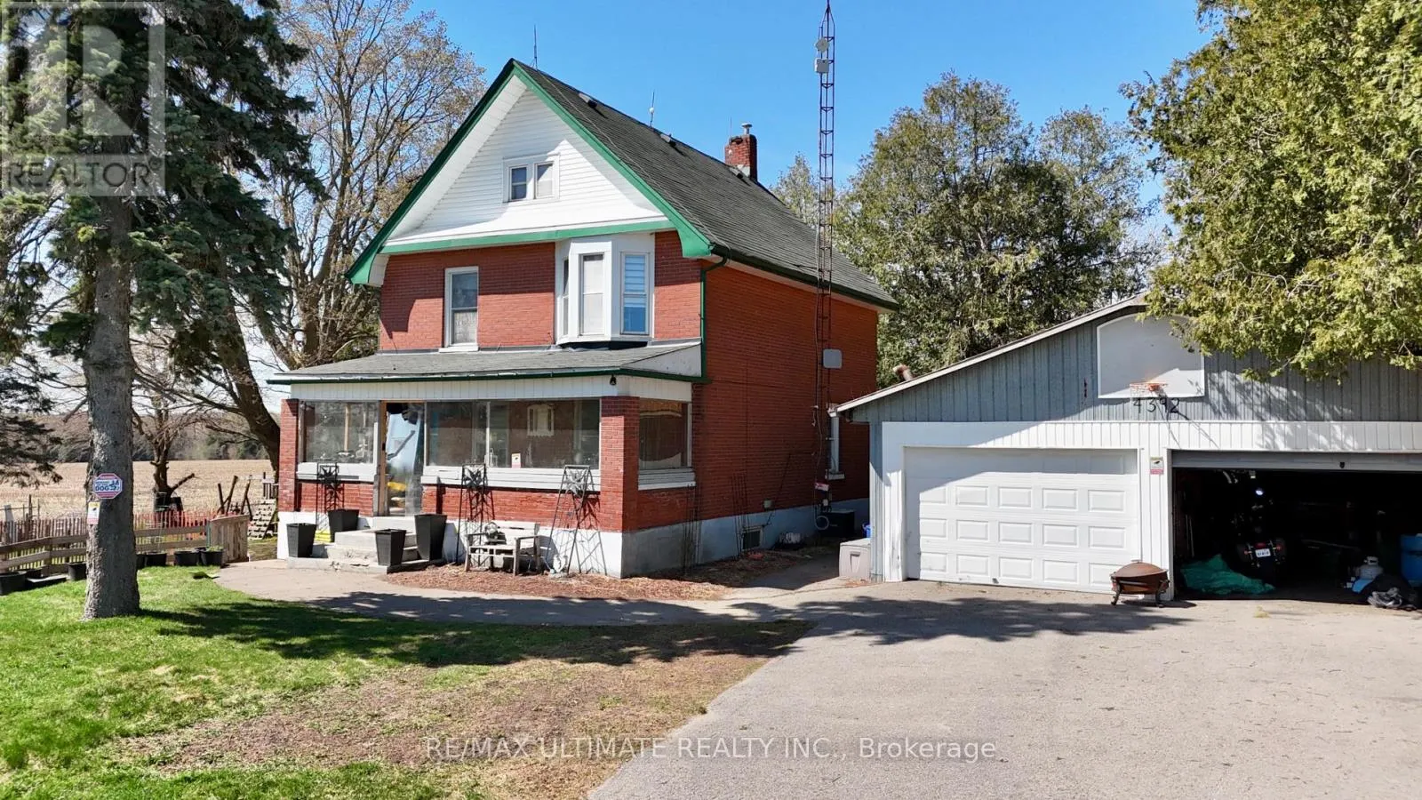 4392 SOLINA ROAD