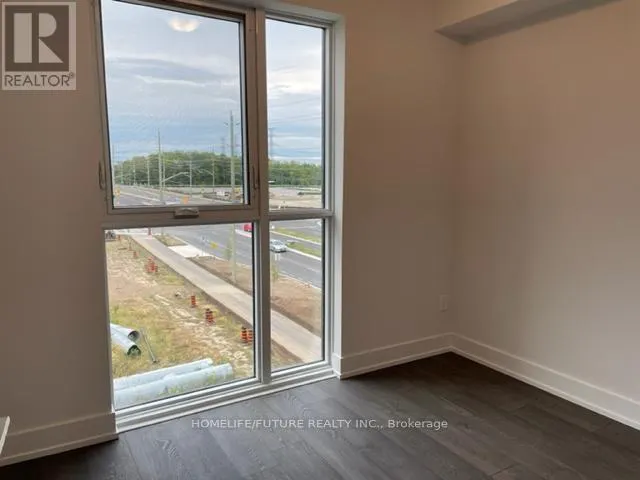 407 - 2550 SIMCOE STREET N
