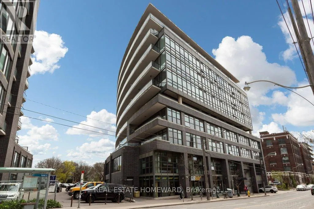 601 - 319 CARLAW AVENUE