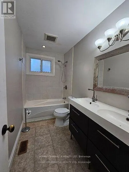 MAIN - 37 HARLAND CRESCENT