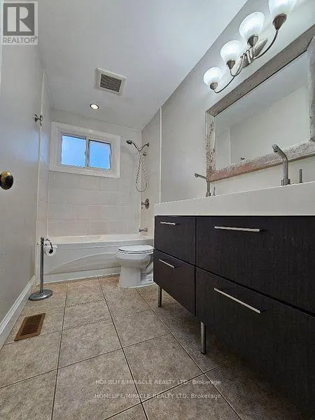 MAIN - 37 HARLAND CRESCENT