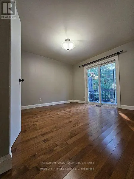 MAIN - 37 HARLAND CRESCENT