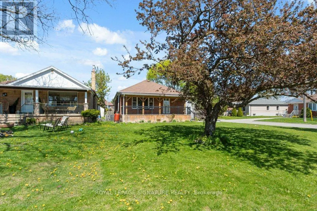 46 ILFRACOMBE CRESCENT
