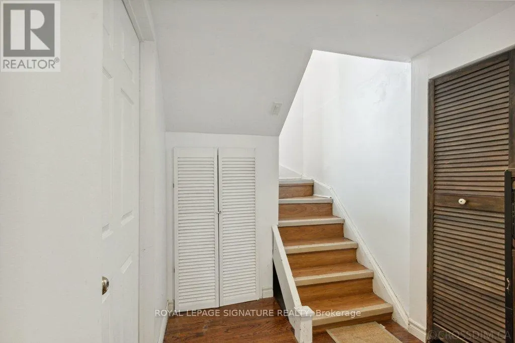 46 ILFRACOMBE CRESCENT