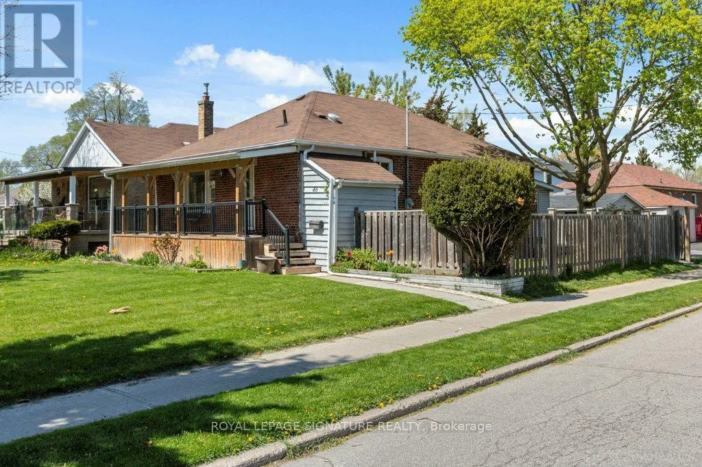 46 ILFRACOMBE CRESCENT