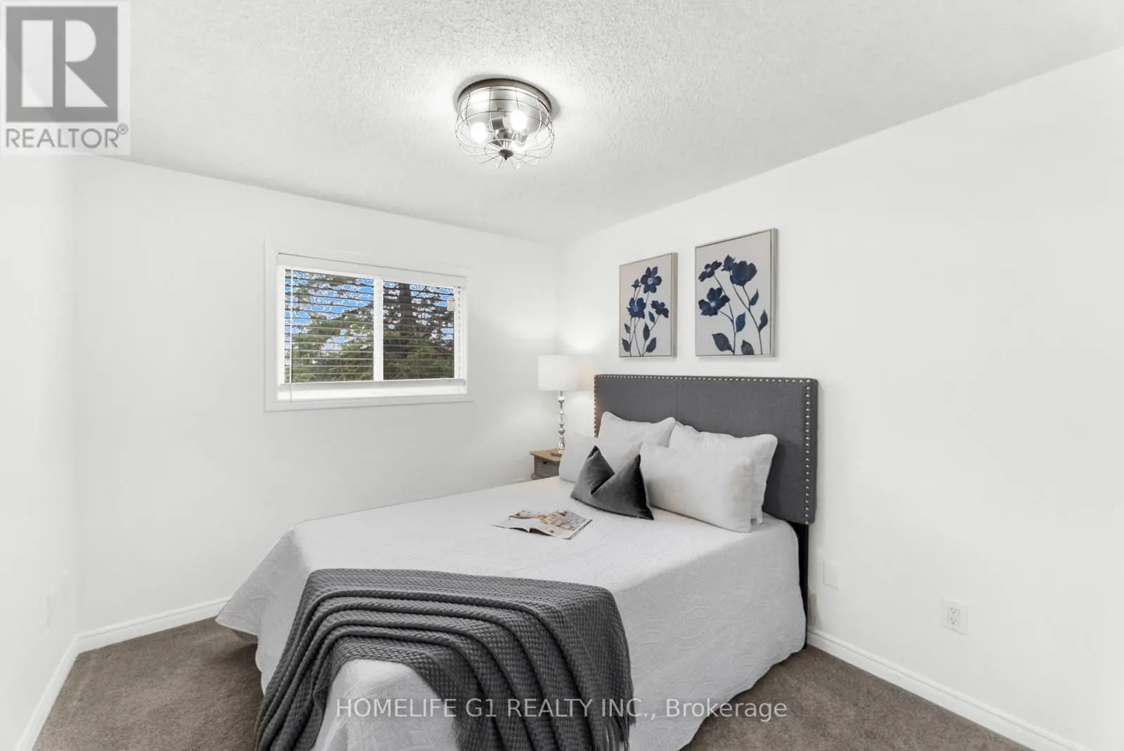 15 INGLIS AVENUE