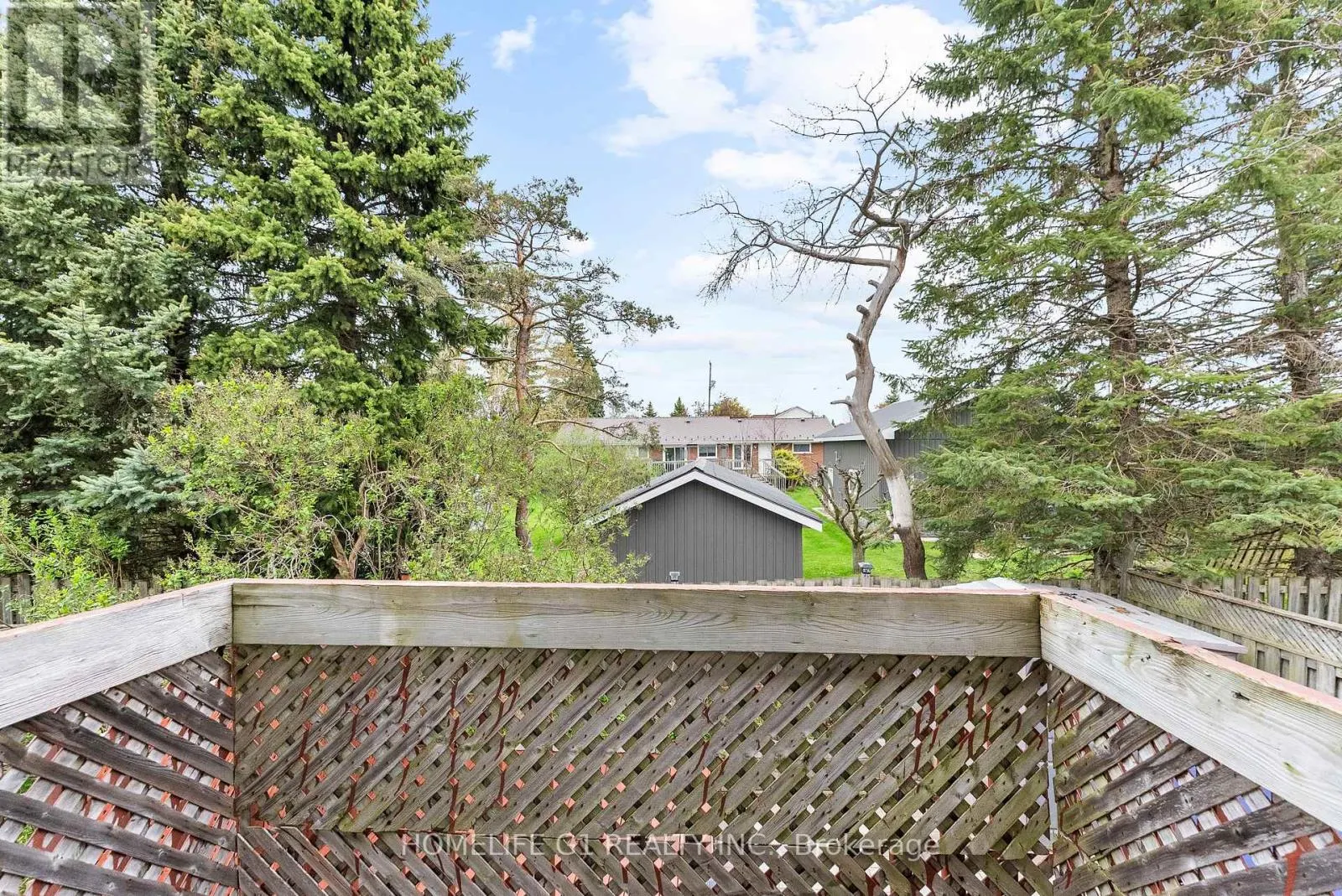 15 INGLIS AVENUE