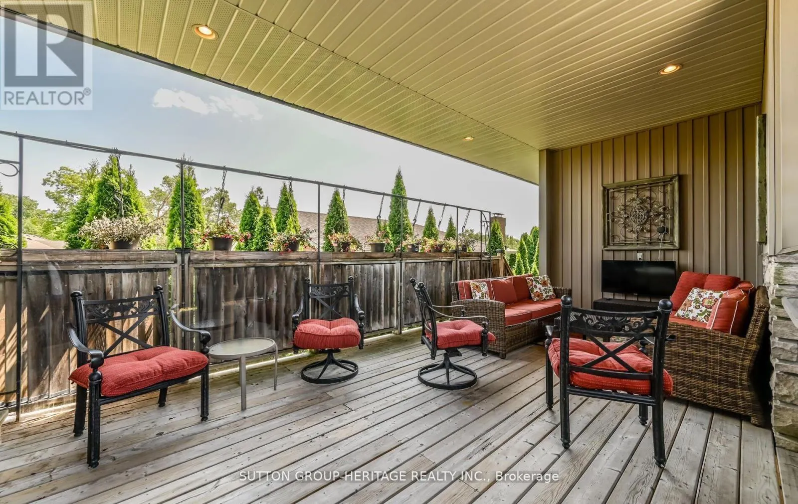 285 STEPHENSON POINT ROAD