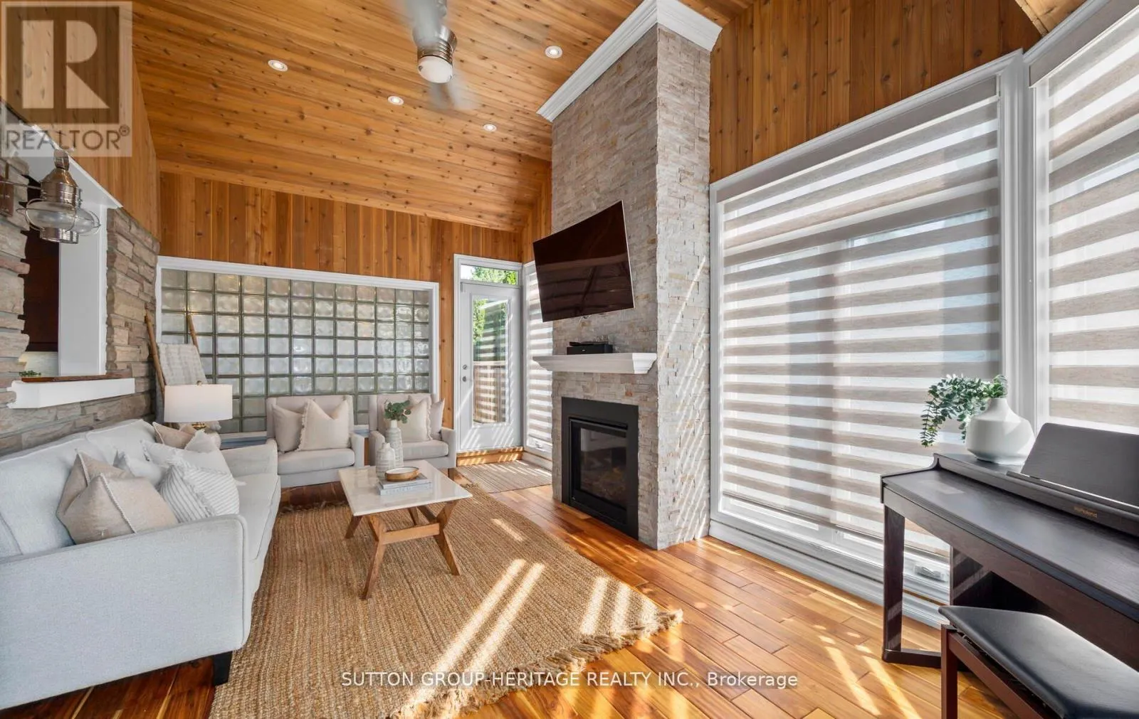 285 STEPHENSON POINT ROAD
