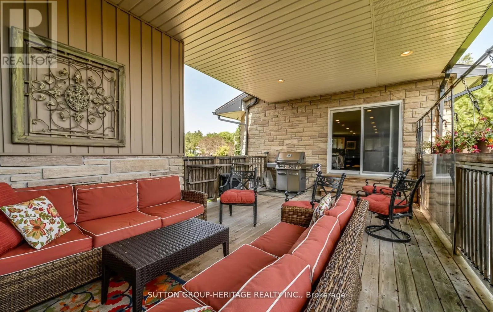 285 STEPHENSON POINT ROAD
