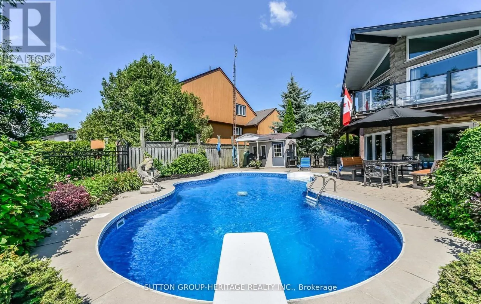 285 STEPHENSON POINT ROAD