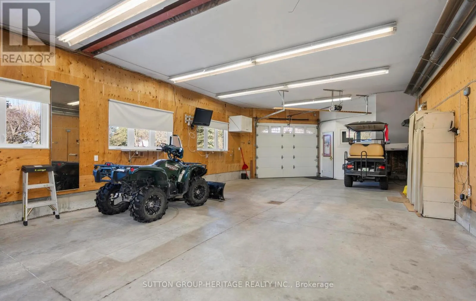285 STEPHENSON POINT ROAD