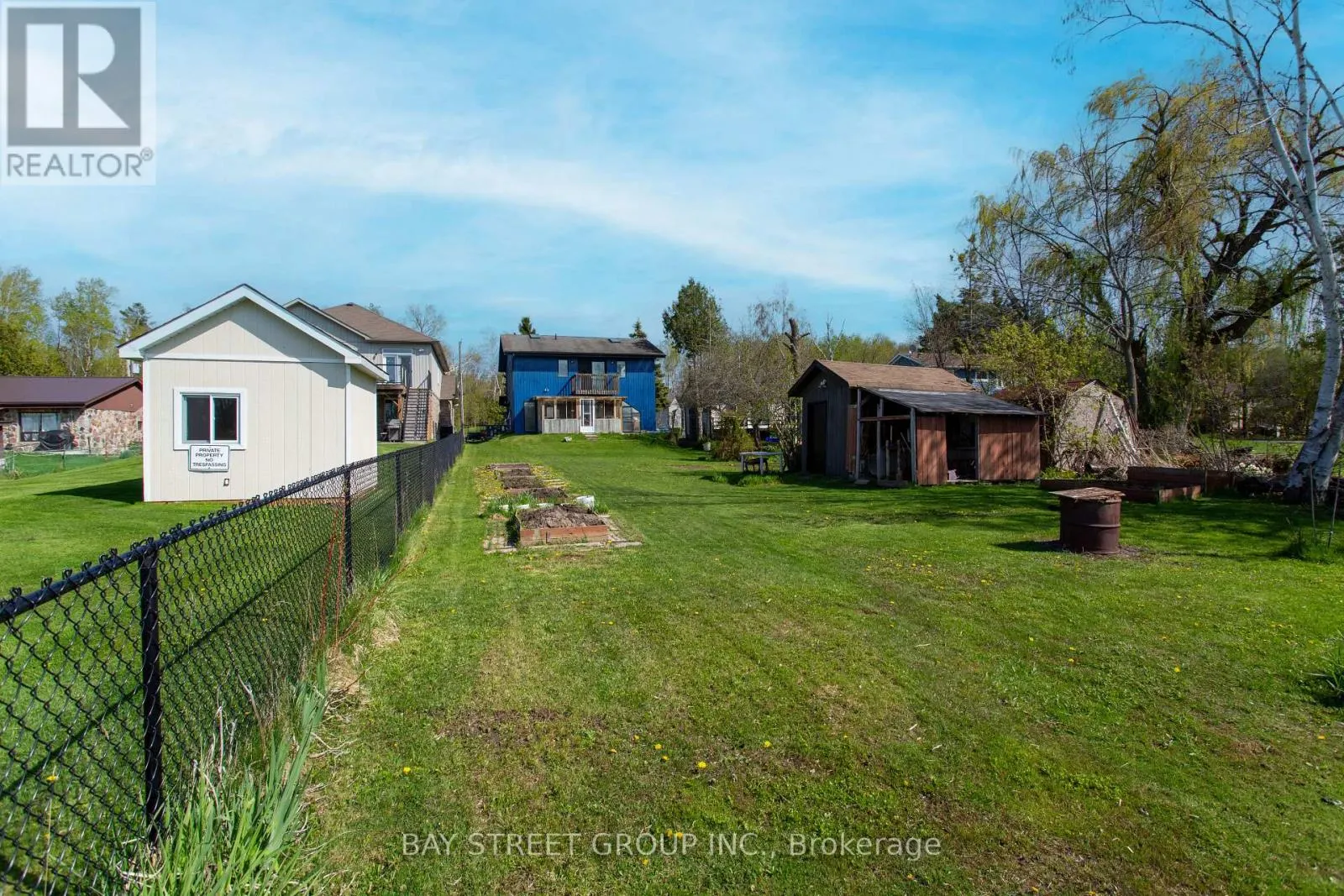 568 VIEW LAKE ROAD