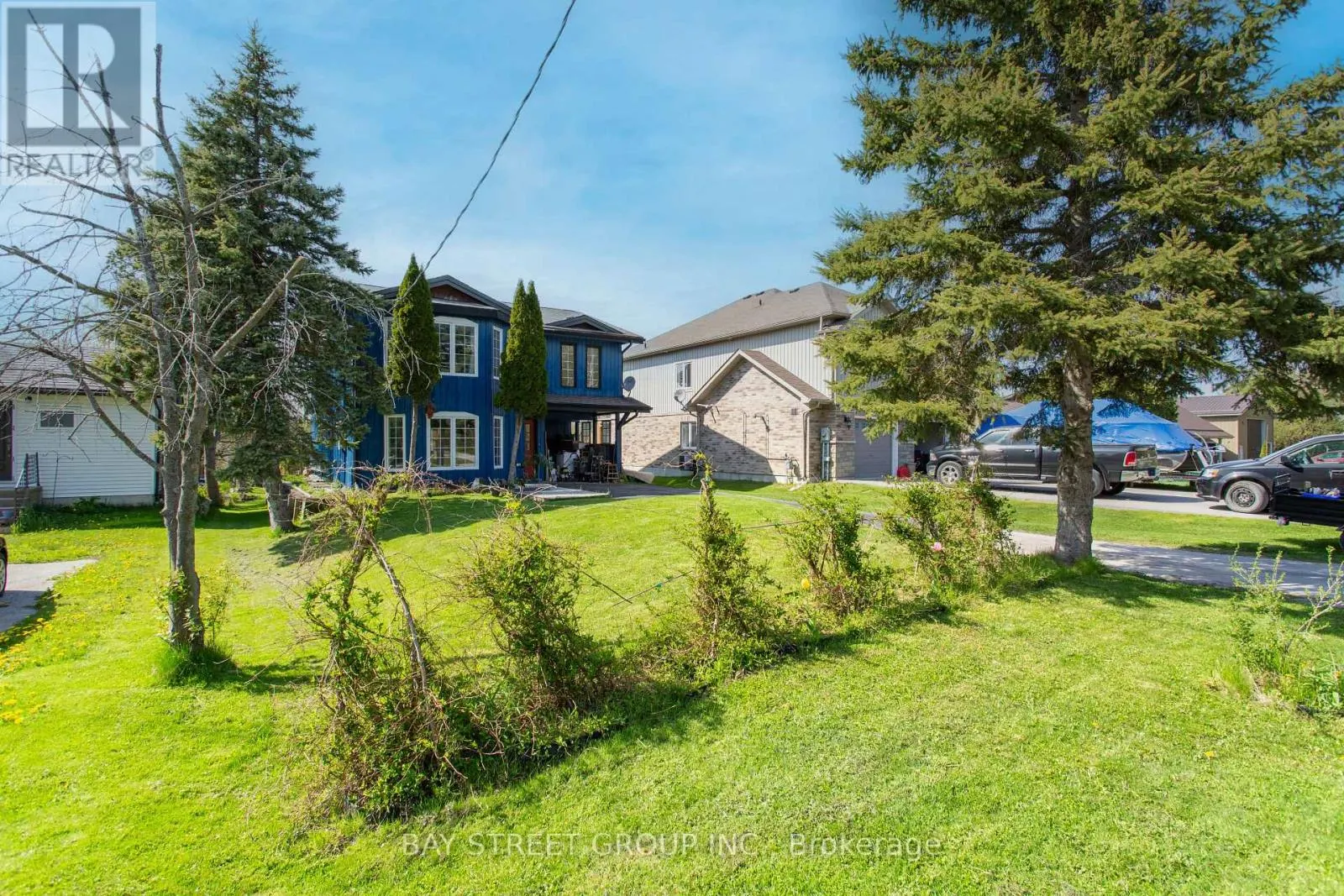 568 VIEW LAKE ROAD