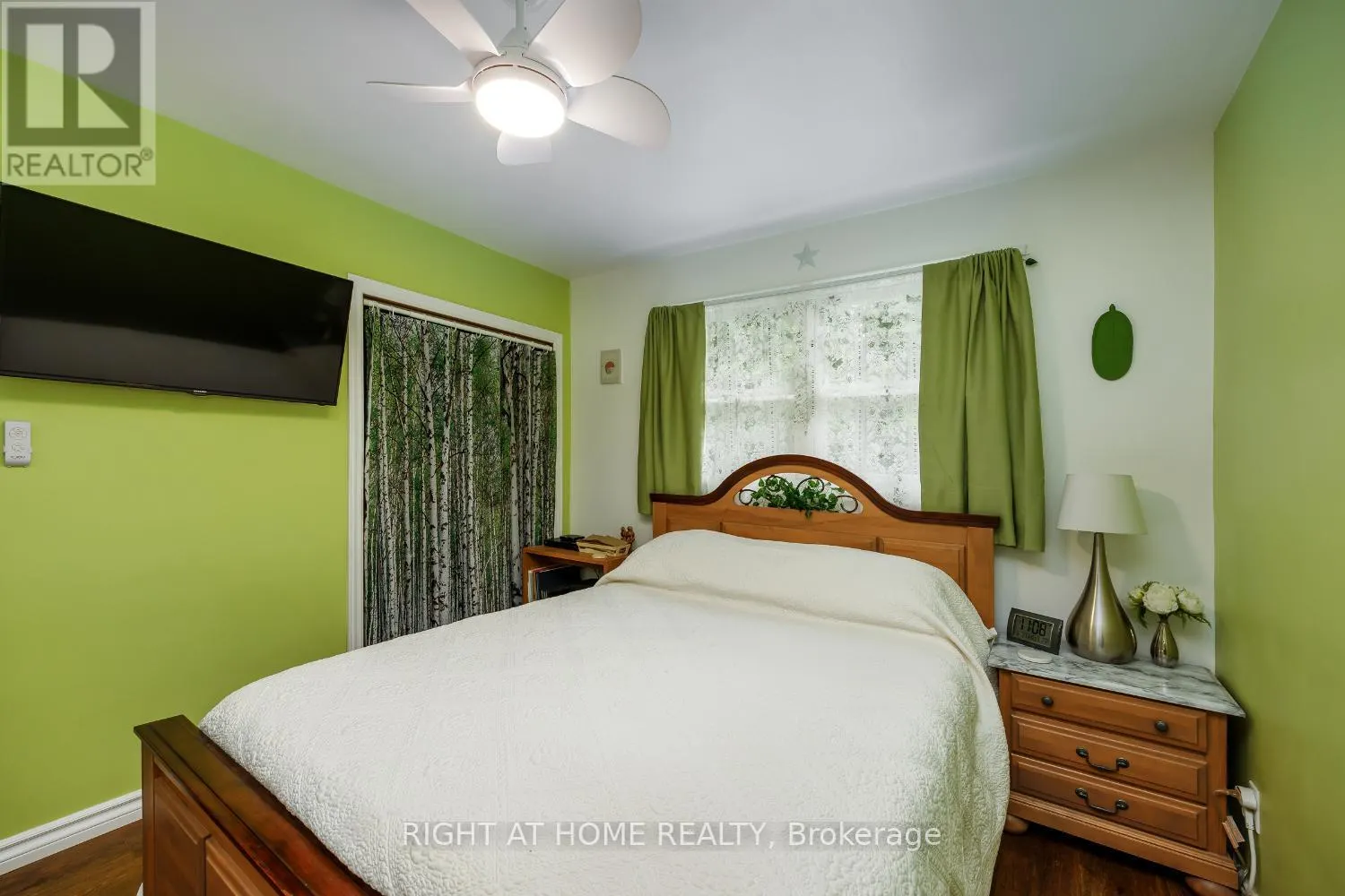 141 PLATTEN BOULEVARD