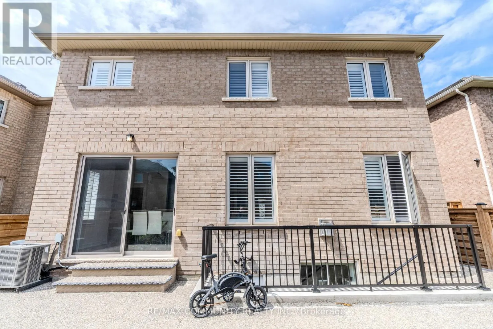 5 TOULOUSE STREET