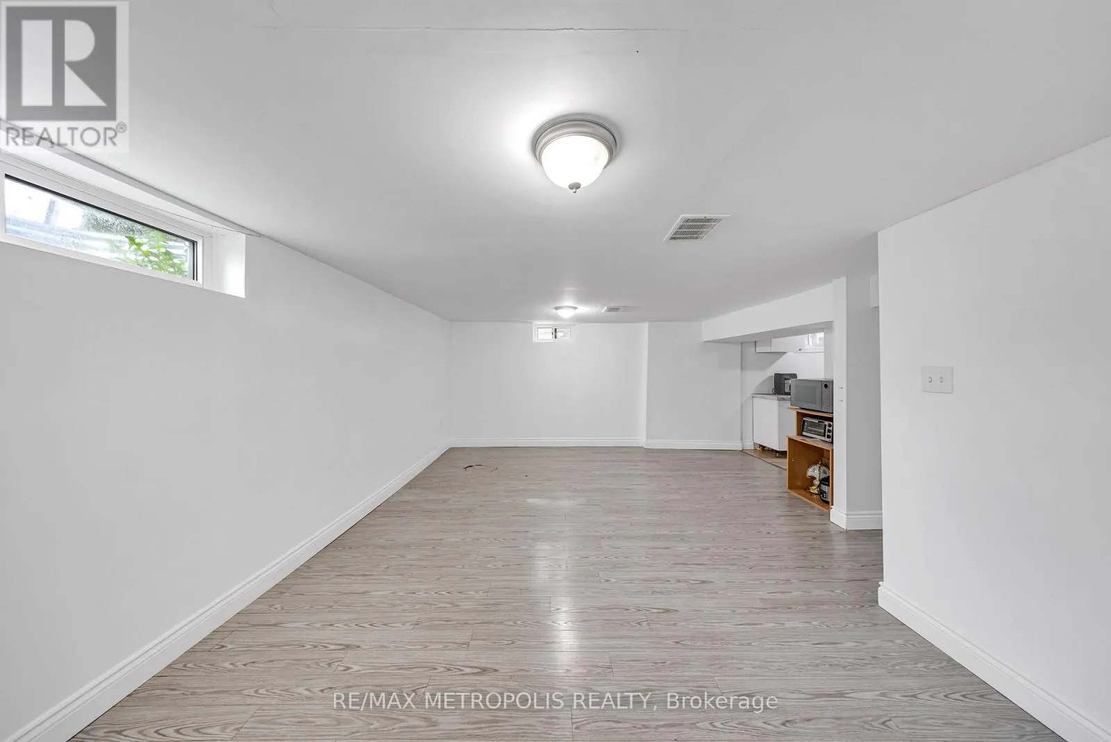 337 PINE AVENUE