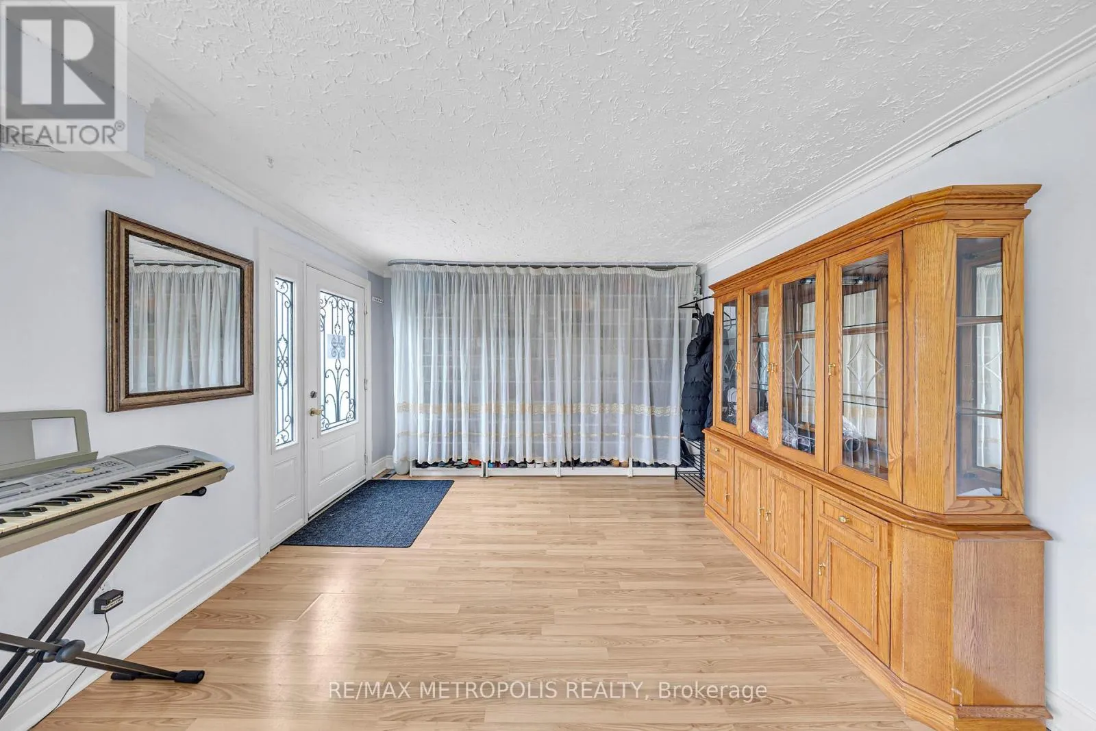 337 PINE AVENUE