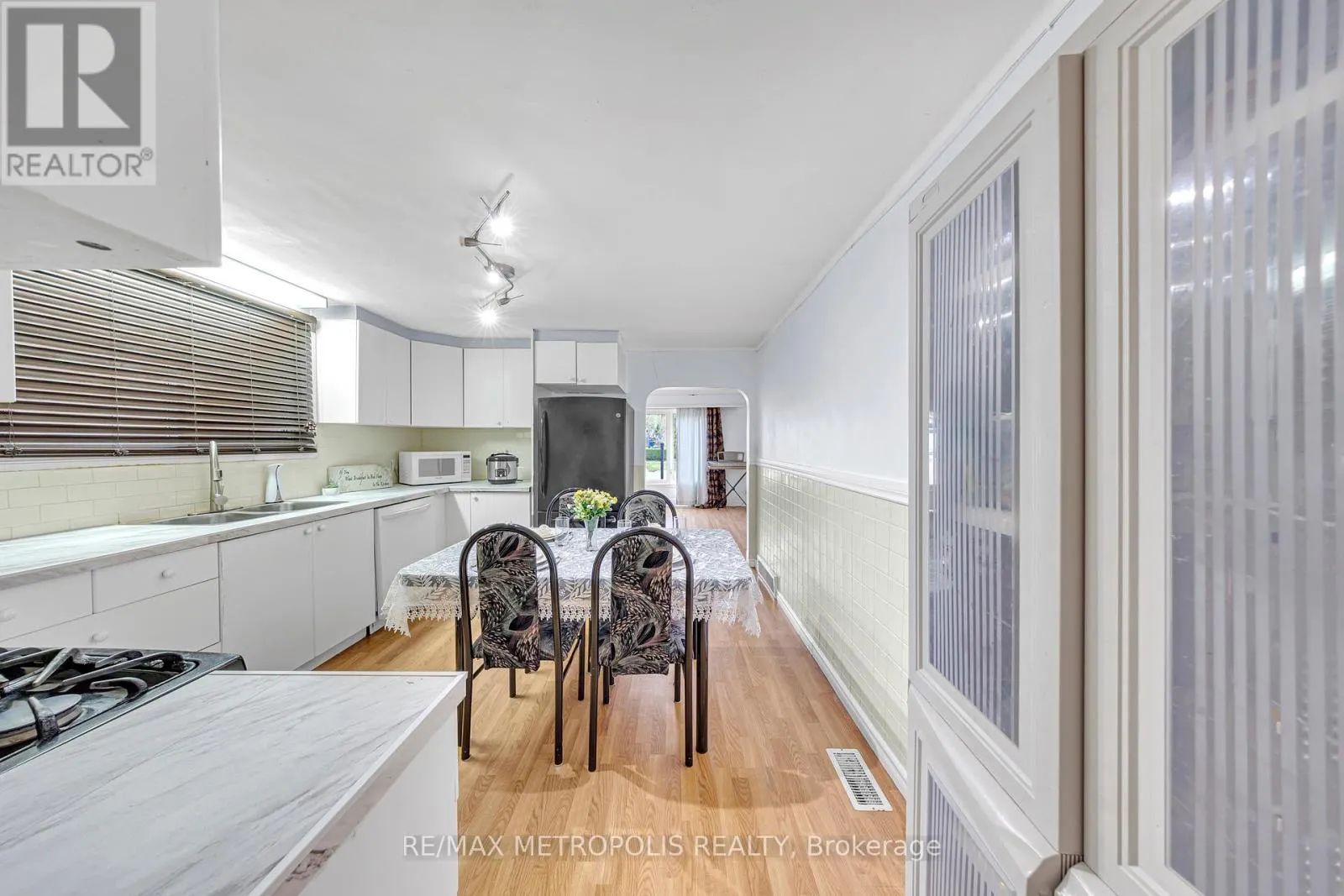337 PINE AVENUE
