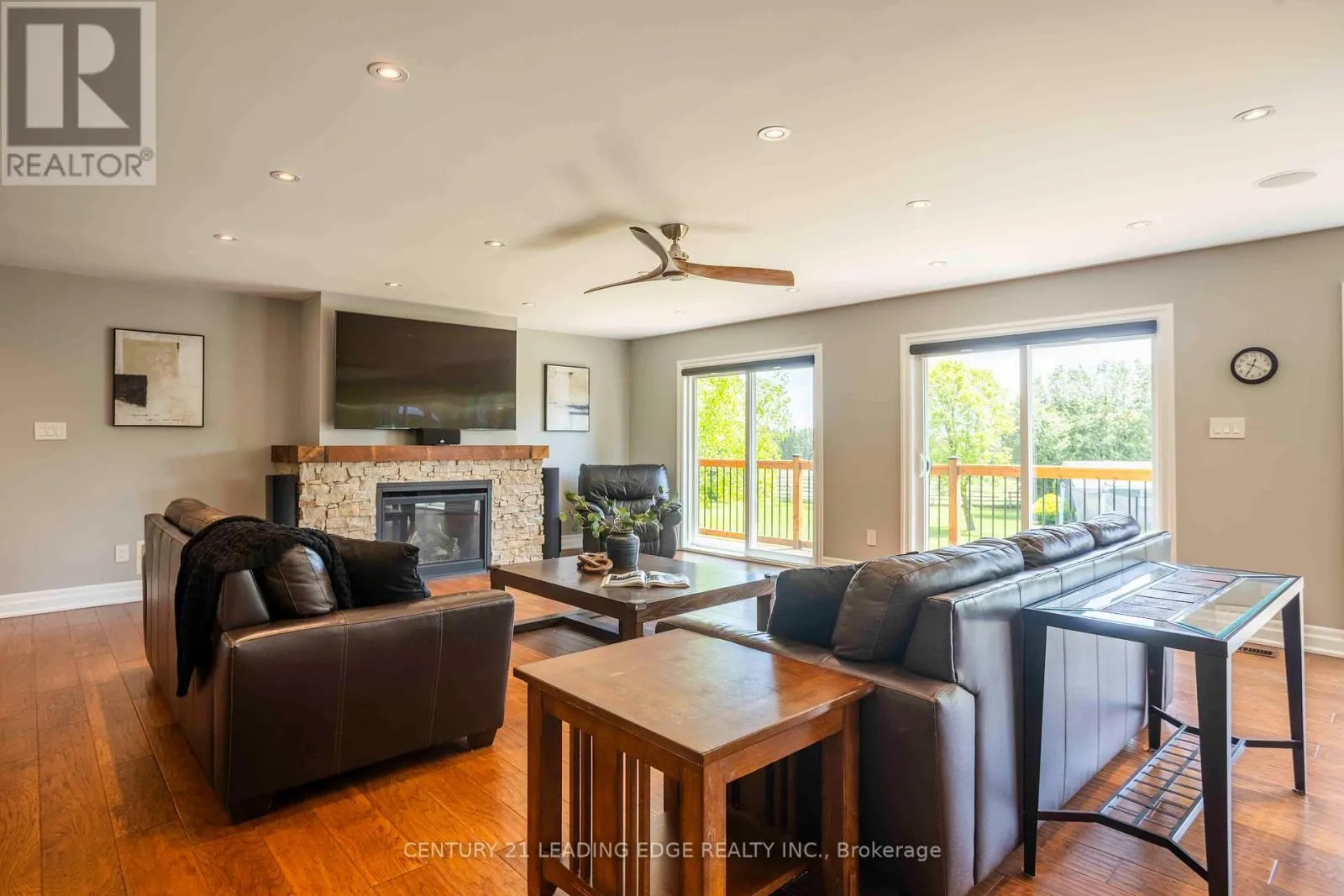 835 BRAWLEY ROAD W