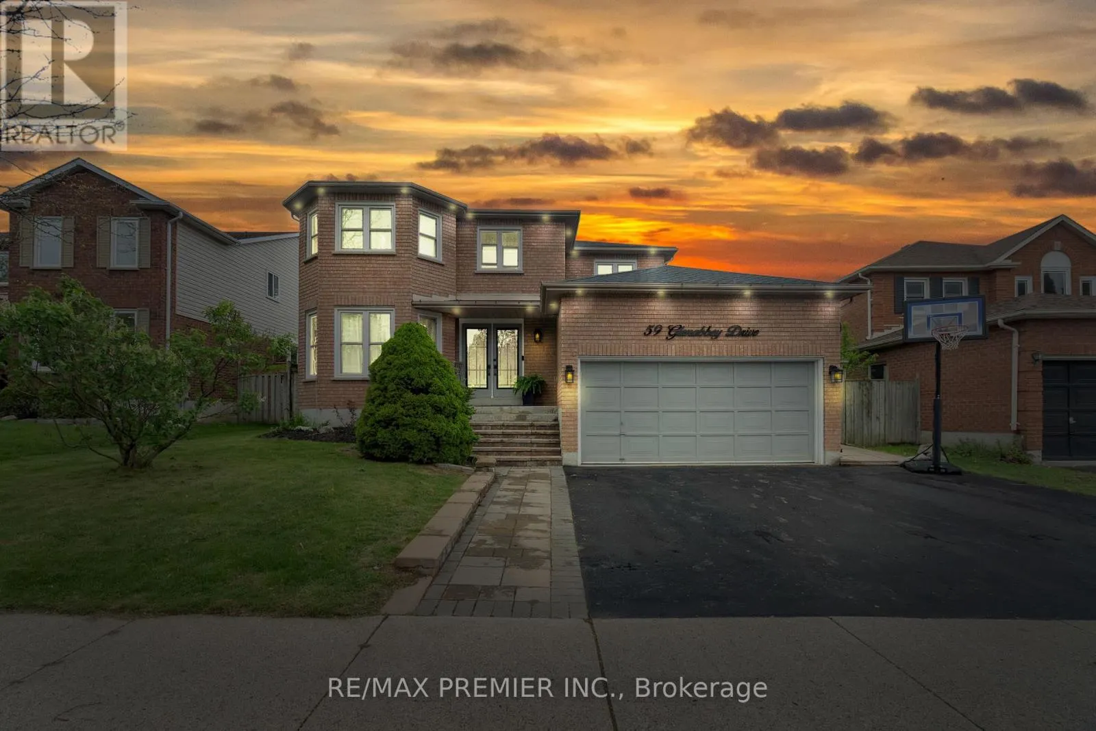 59 GLENABBEY DRIVE